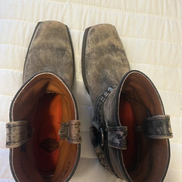 Women’s Harley Davidson boots - Picture 5 of 6